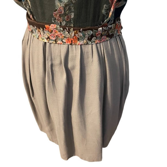 Anthropologie AilantoPatchwork, Floral, Gray, Size 6 - Picture 7 of 12